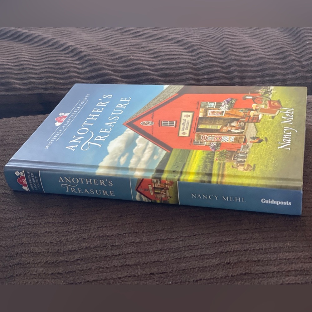 Mysteries of Lancaster County Book Bundle (2) - Picture 7 of 15